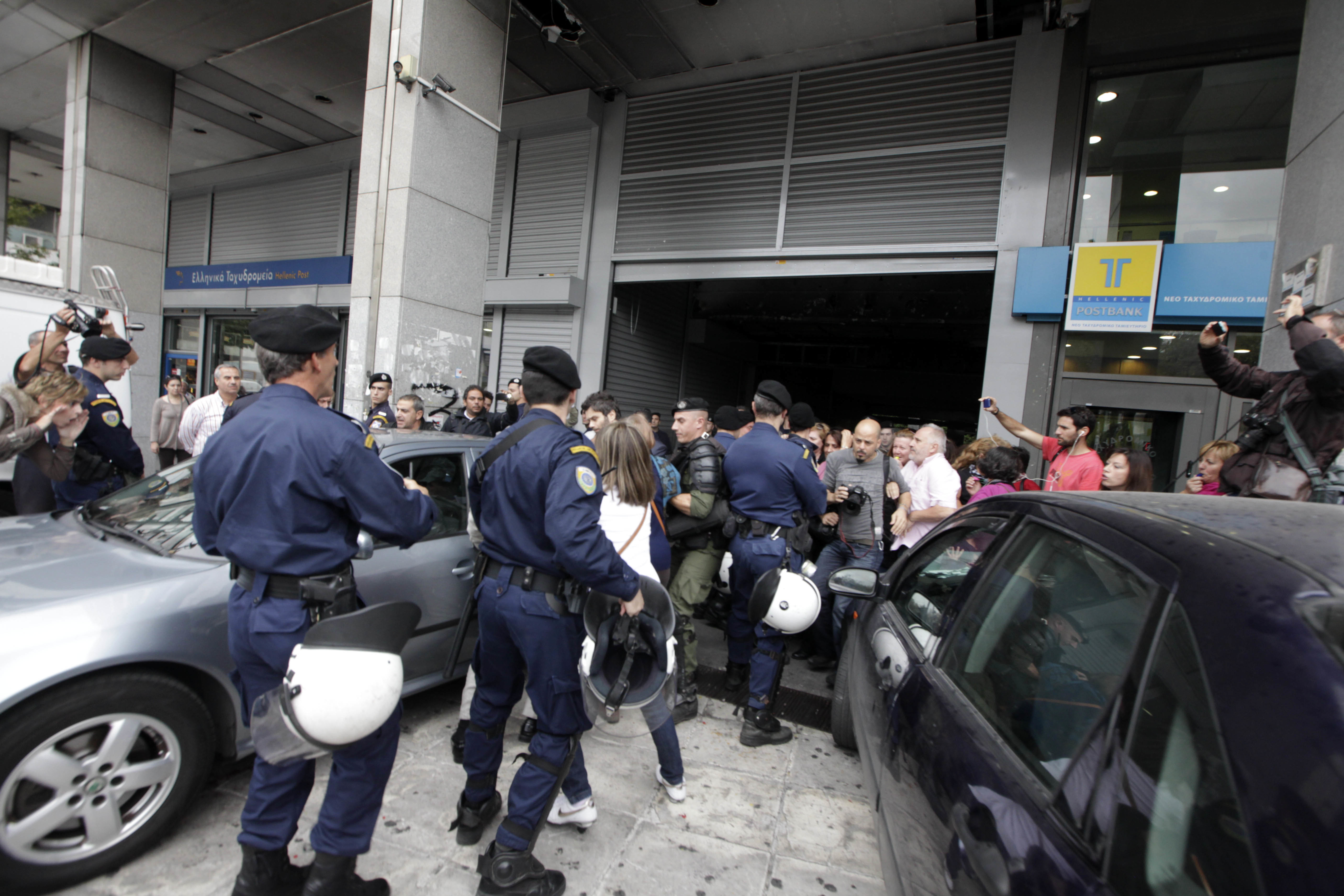 Τα.. χρειάστηκαν οι τροικανοί! – Πως φυγαδεύτηκαν από το υπουργείο Οικονομικών – Την Παρασκευή θα βγάλουν τον… λογαριασμό