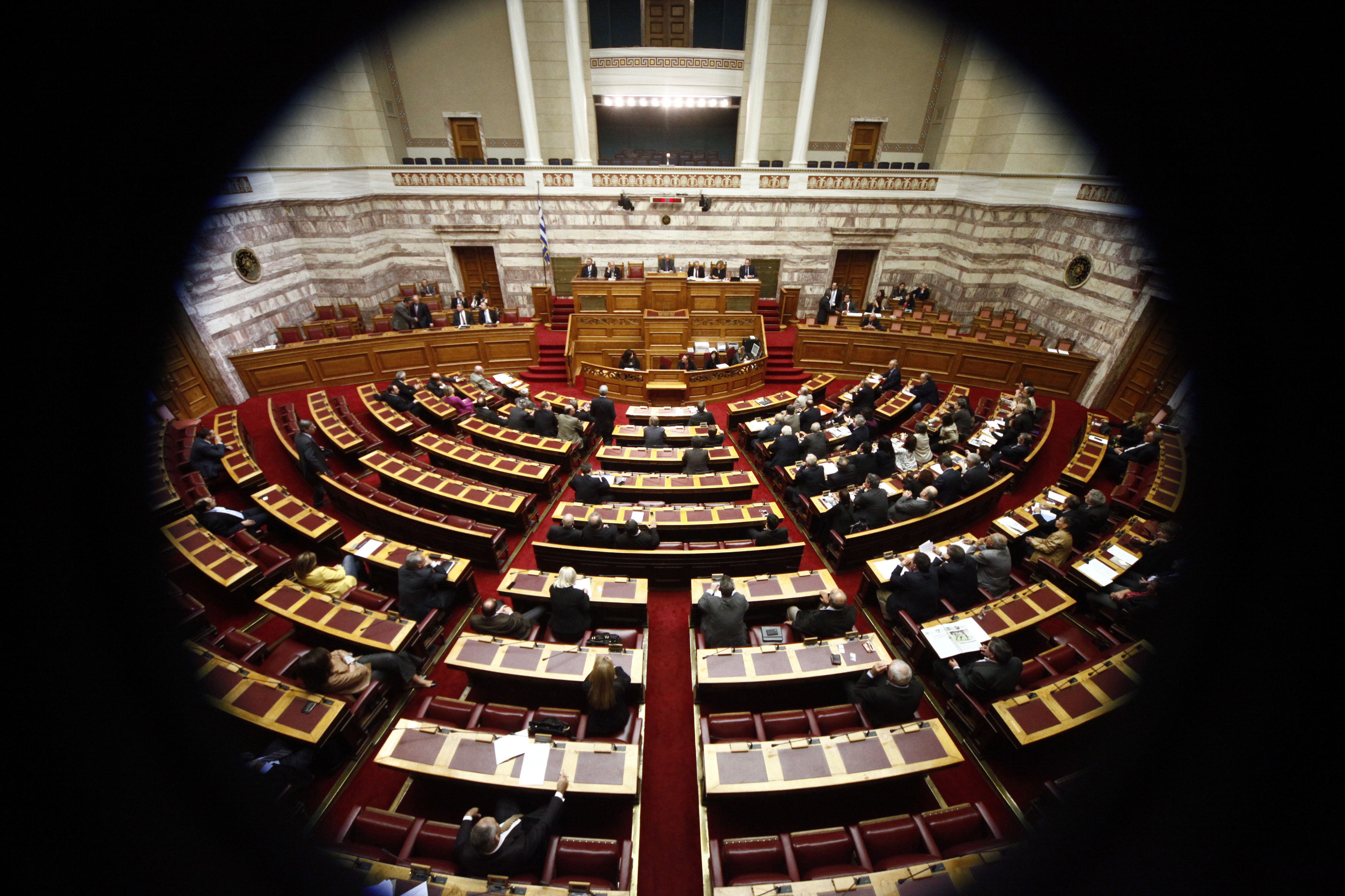 Άρχισε η τριήμερη μονομαχία ΣΥΡΙΖΑ – κυβέρνησης – Δείτε ζωντανά την συζήτηση για την πρόταση δυσπιστίας που κατέθεσε ο Αλέξης Τσίπρας