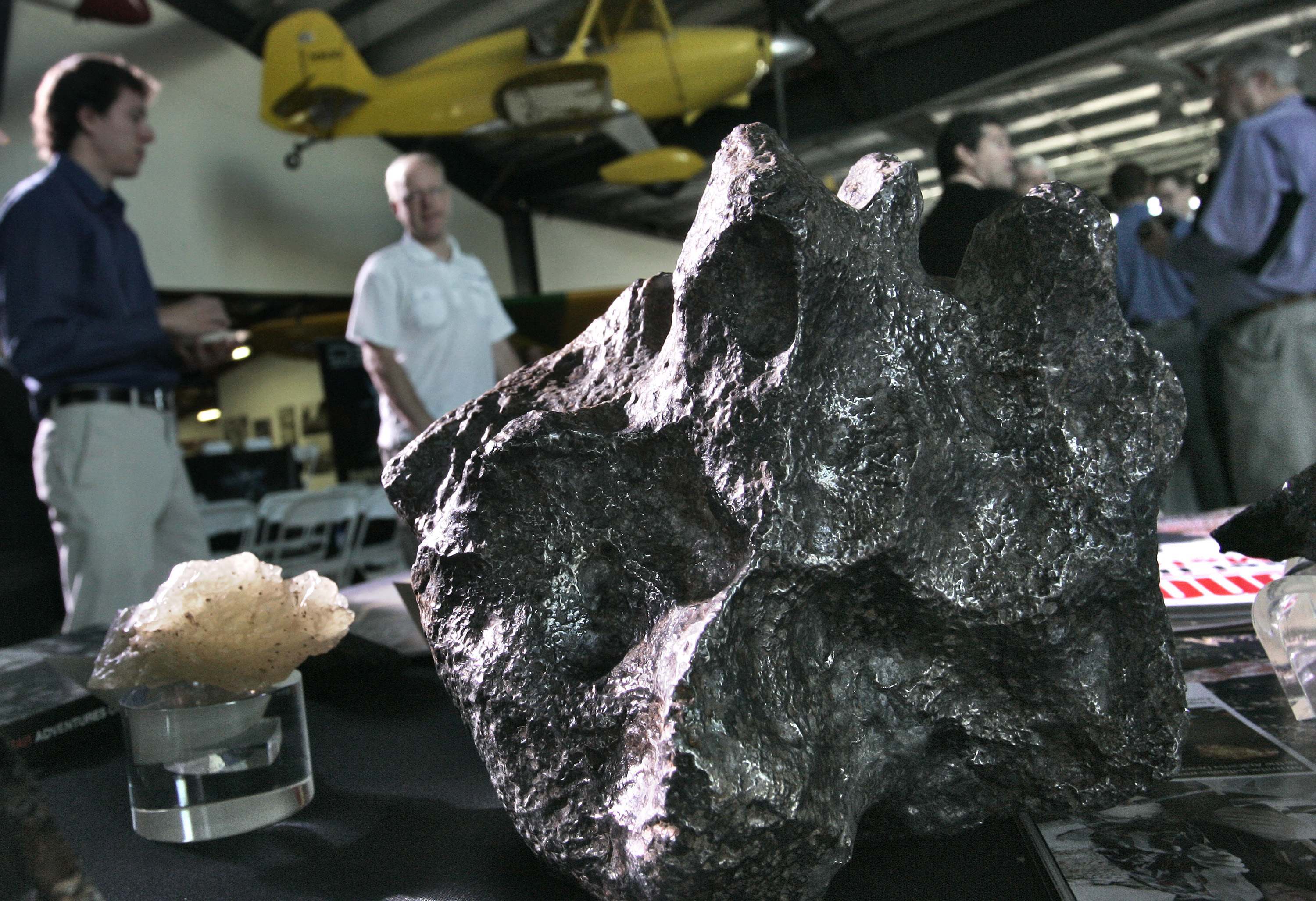 Βρέθηκε το αρχαιότερο ηφαιστειακό πέτρωμα σε μετεωρίτη 4,6 δισ. ετών