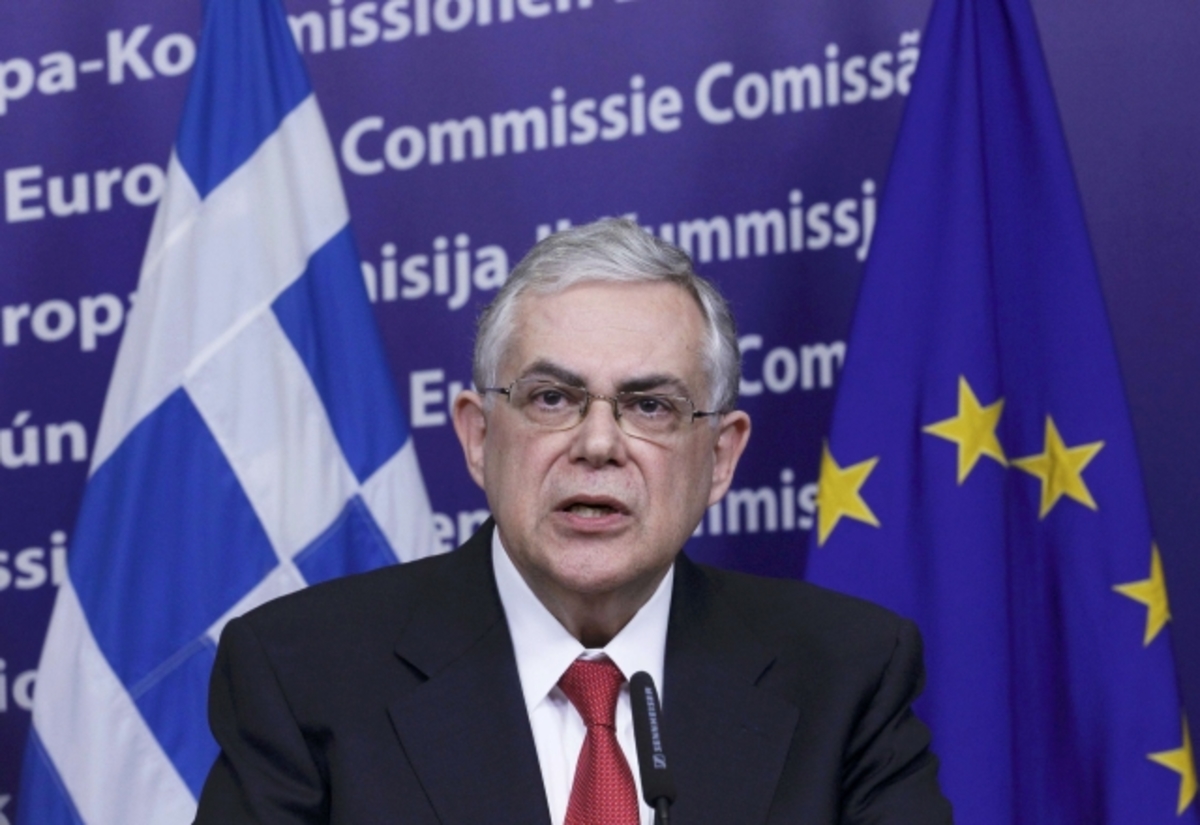 Και ο πρωθυπουργός έχει παραιτηθεί από τον μισθό του!