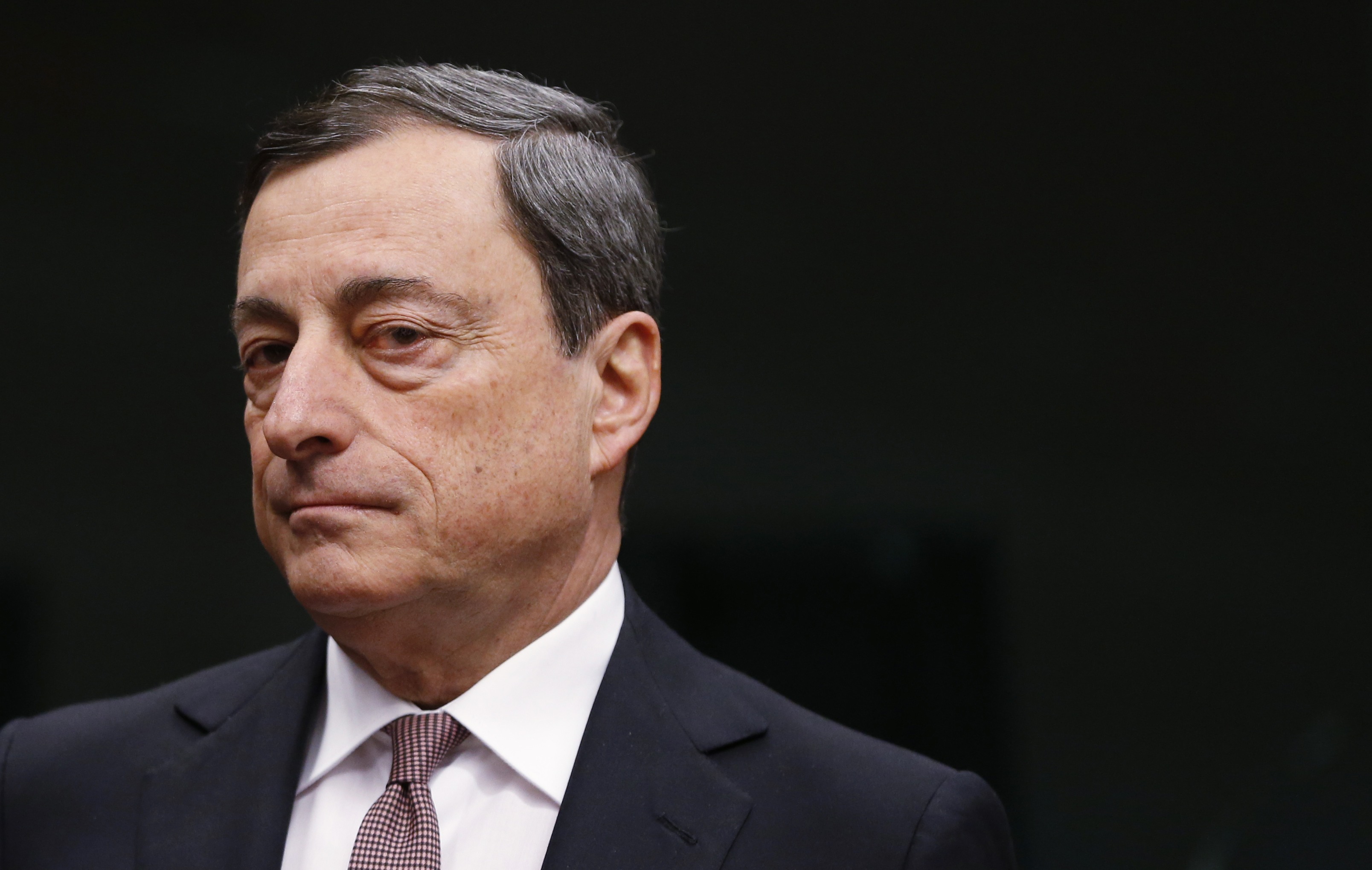 Ντράγκι: Αμετάβλητα τα επιτόκια – Είμαστε έτοιμοι να δράσουμε αν χρειαστεί