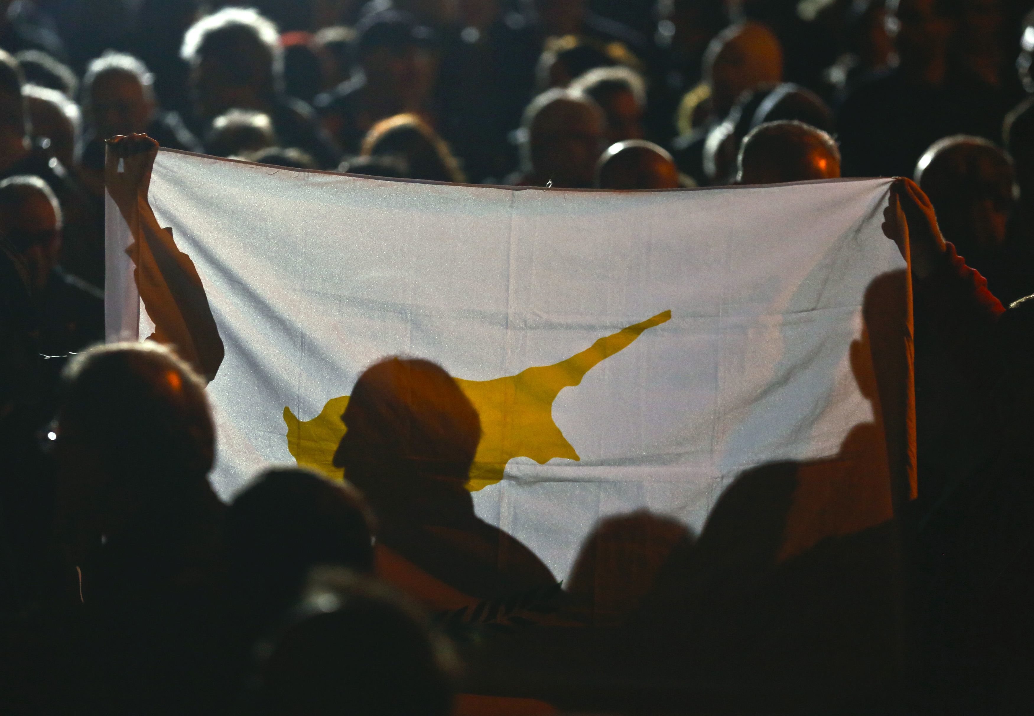 Δικαστές με υπερεξουσίες αναλαμβάνουν την έρευνα για την Κυπριακή οικονομία