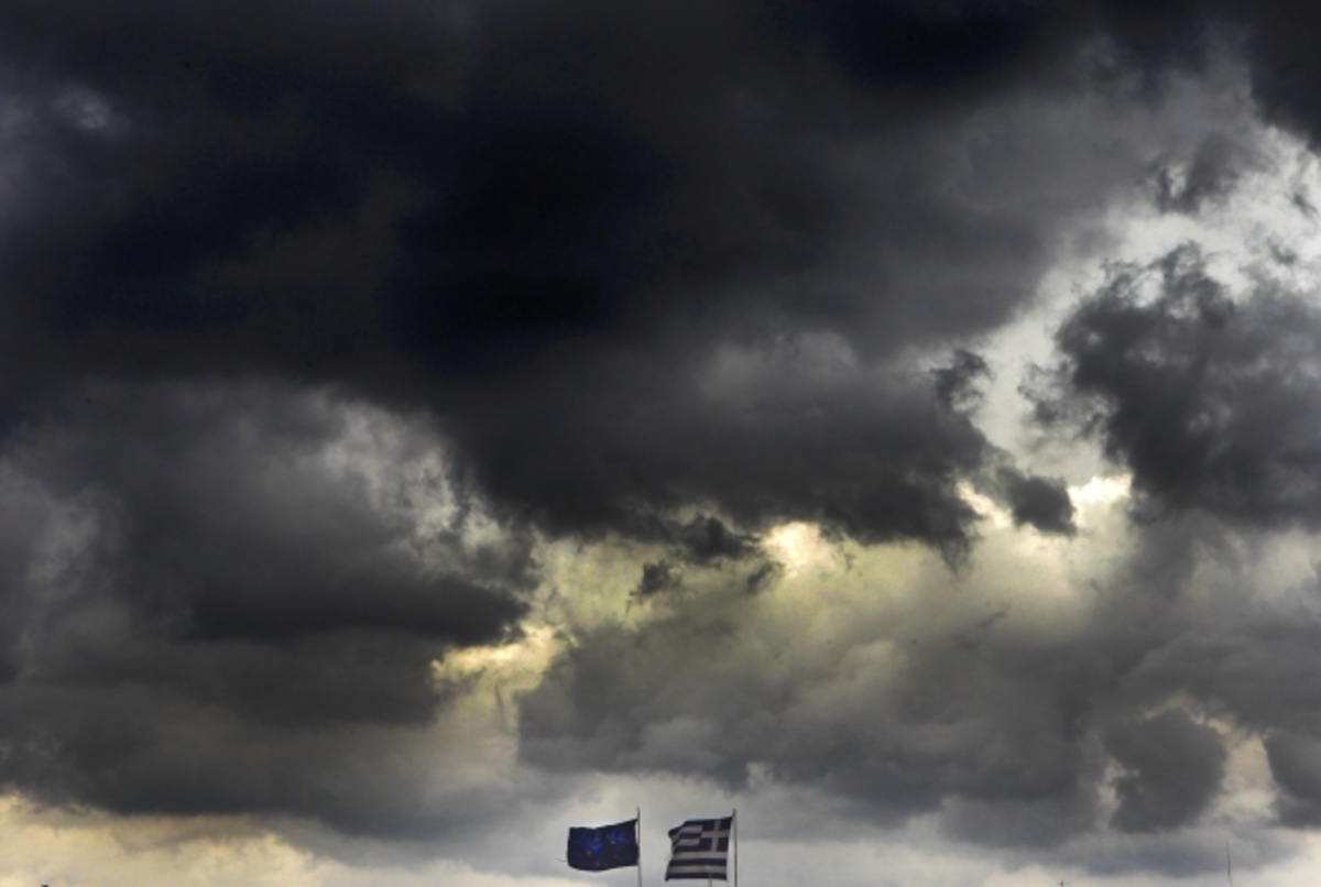 Spiegel: Μόνη λύση η χρεοκοπία της Ελλάδας – Να τελειώνουμε με την φαρσοκωμωδία!