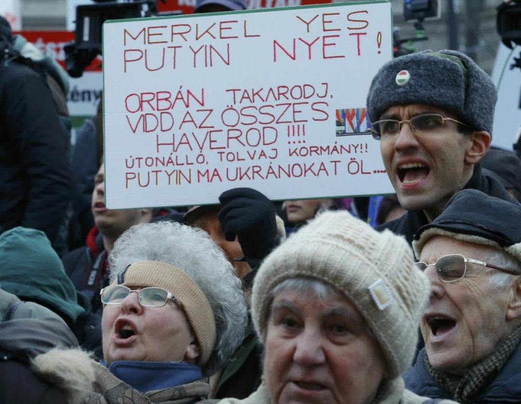 Ποιανού ηγέτη το αυτί θα τραβήξει η Μέρκελ;