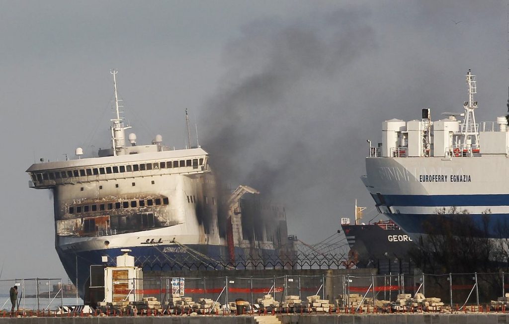 Norman Atlantic: Από πνιγμό έχασαν την ζωή τους οι 3 Έλληνες – Επίθεση από μεγάλο ψάρι δέχθηκε μια γερμανίδα