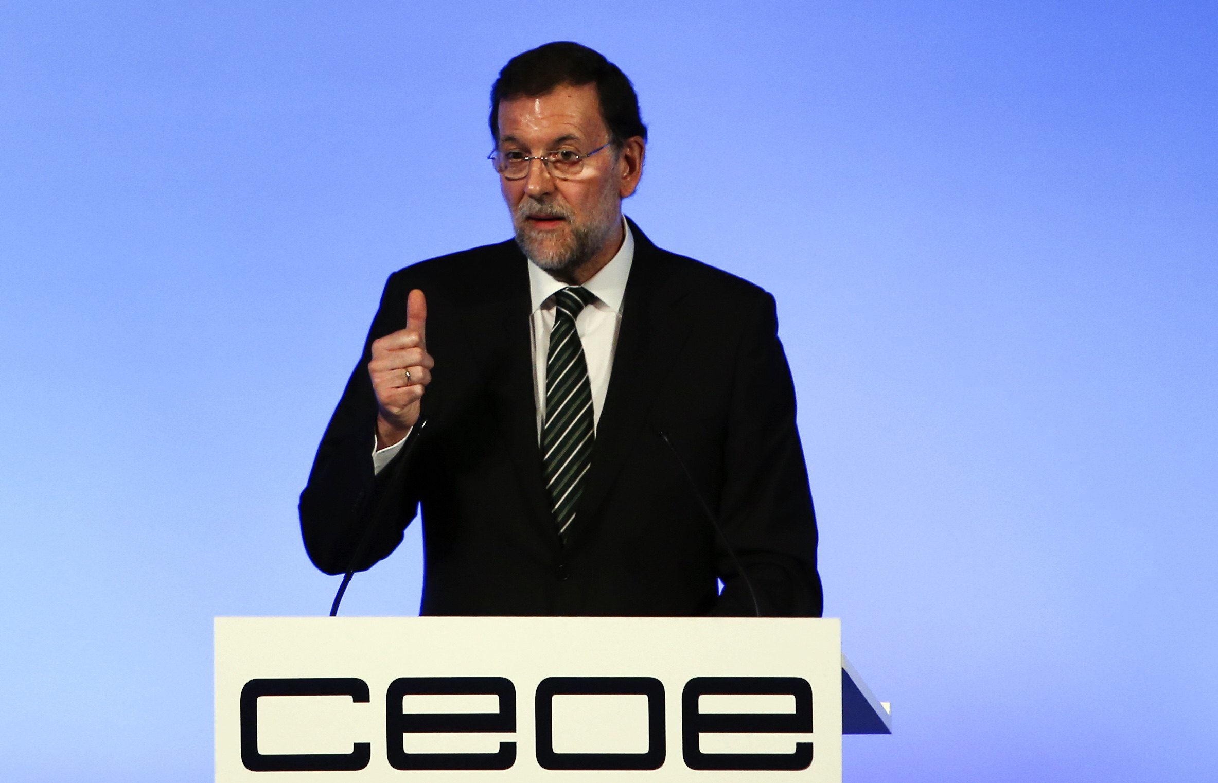 Ισπανός πρωθυπουργός προς ΕΕ: Πάρτε επιτέλους συγκεκριμένες αποφάσεις για την διάσωση του ευρώ!