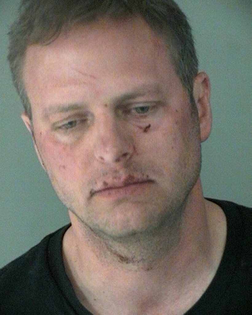 Έβαλαν το λύκο να φυλάει τα πρόβατα!