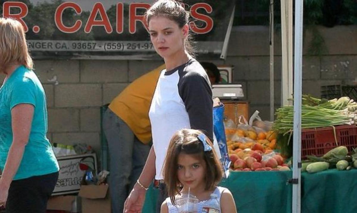 Suri Cruise: Μια πραγματική fashionista που κλέβει τις εντυπώσεις!