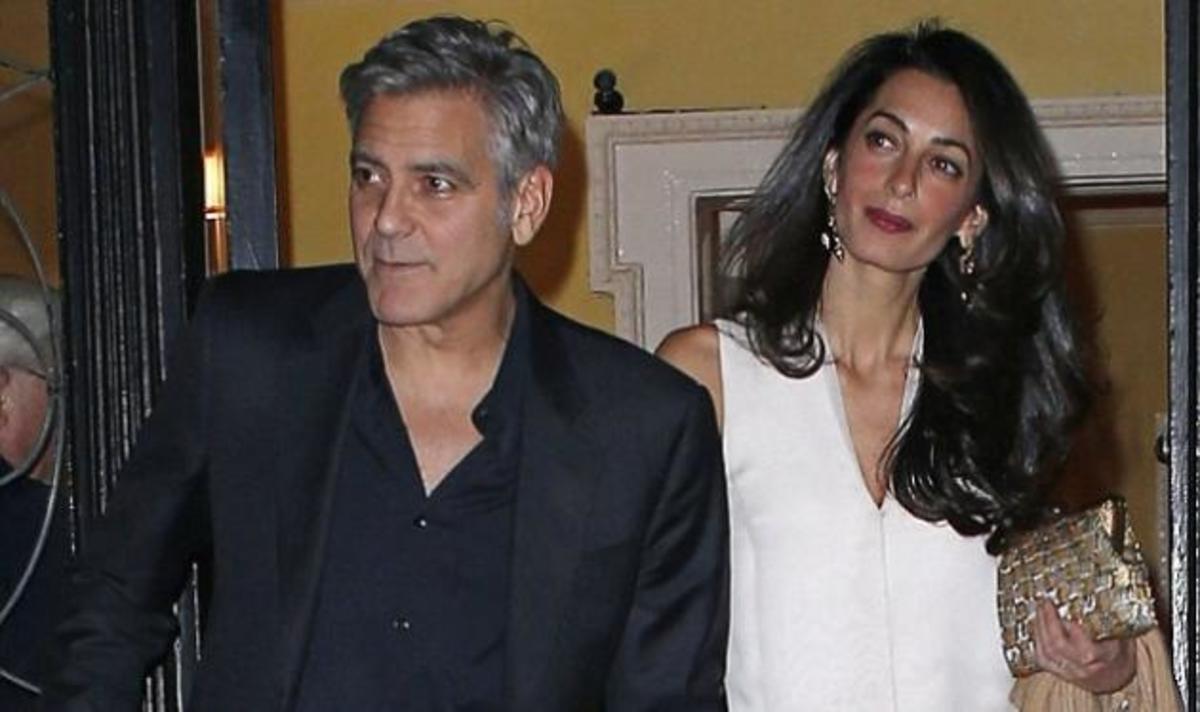 George – Amal Clooney: Περπατούν ερωτευμένοι όσο ποτέ!