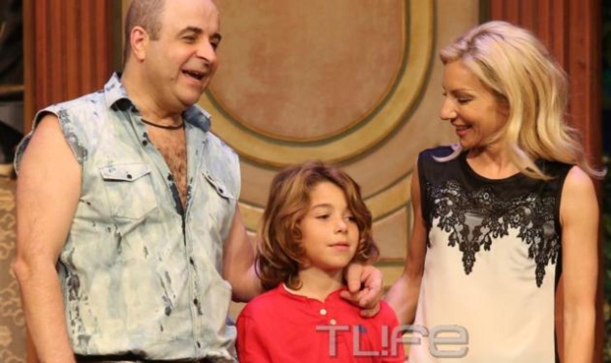 Μάρκος Σεφερλής: Πρεμιέρα στο θέατρο με την οκογένειά του στο πλευρό του!