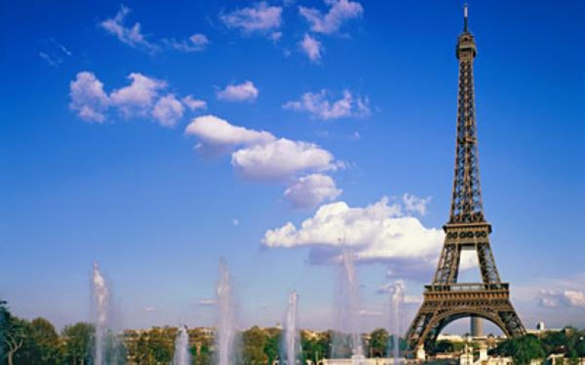Παρίσι! Η πόλη των ερωτευμένων…