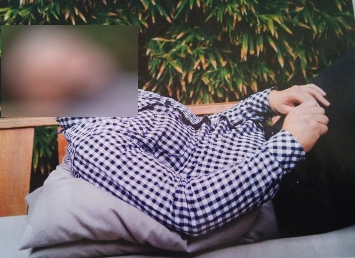 «Μου ζήτησε να βγάλω τη ζώνη μου και να τη χτυπήσω»