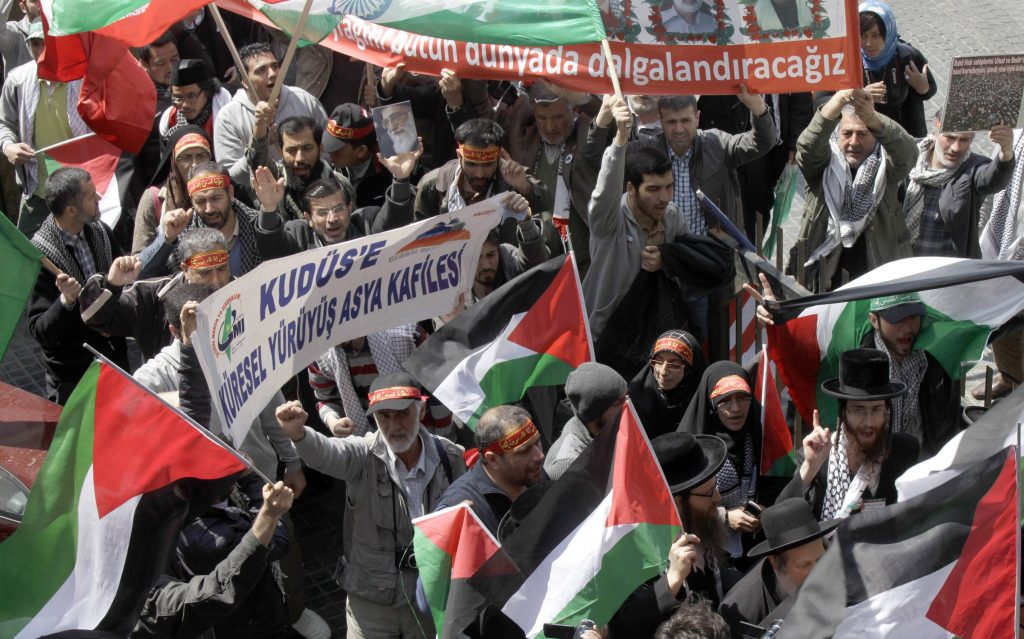 “Πρέπει να λυθεί άμεσα το Παλαιστινιακό πρόβλημα για να έρθει η πολυπόθητη ειρήνη στην περιοχή”