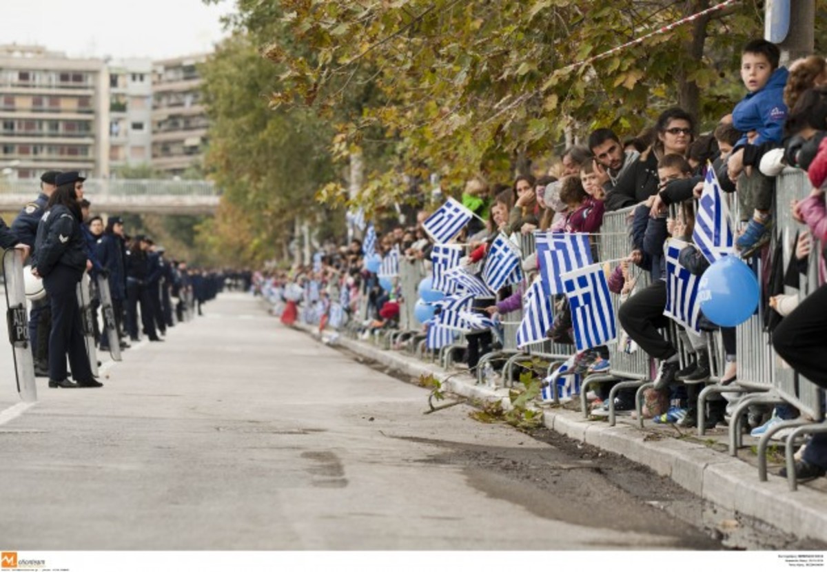 Τι “θάμπωσε” την λαμπερή στρατιωτική παρέλαση