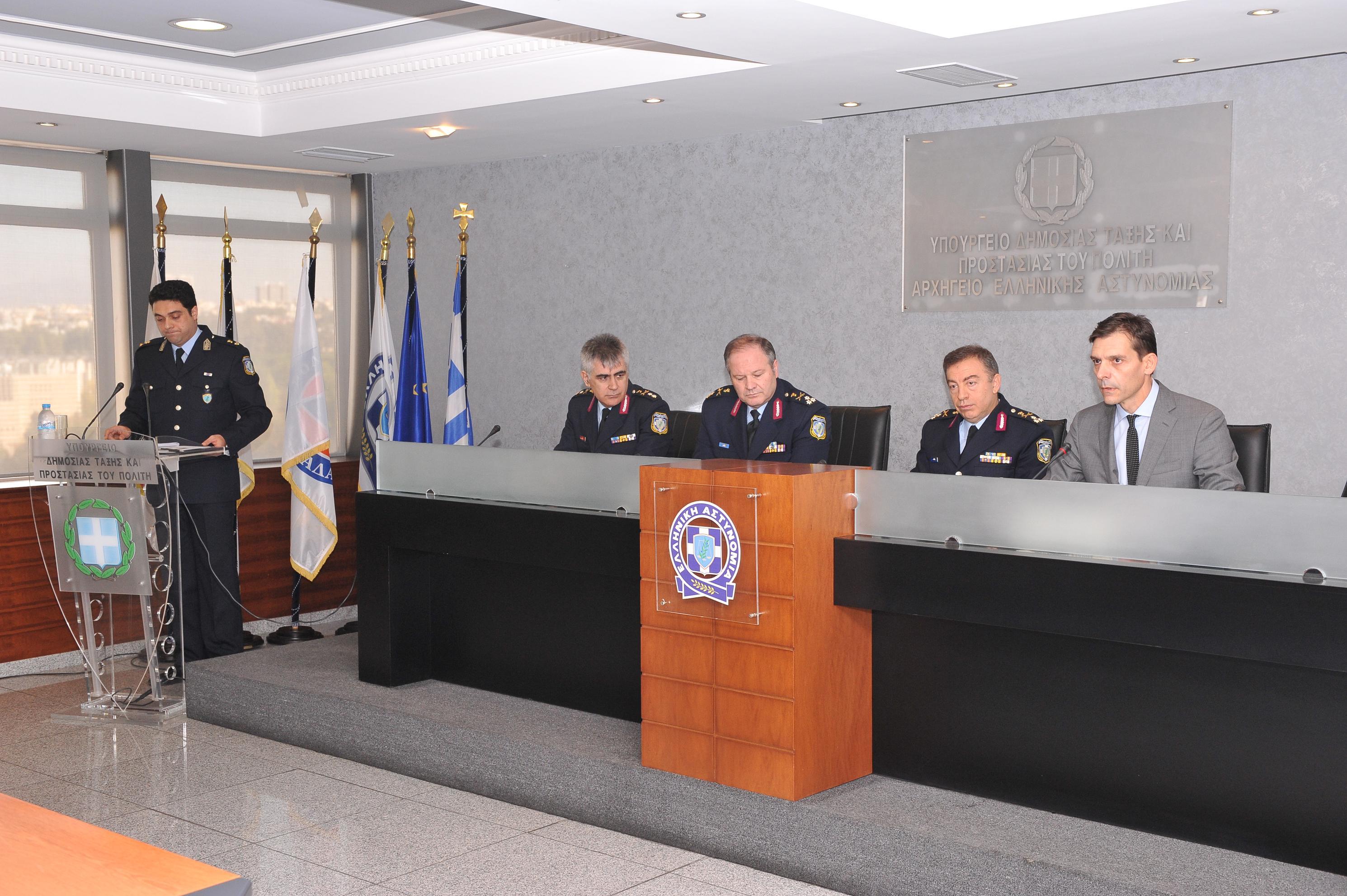 118 αστυνομικοί με ακραία αστυνομική συμπεριφορά