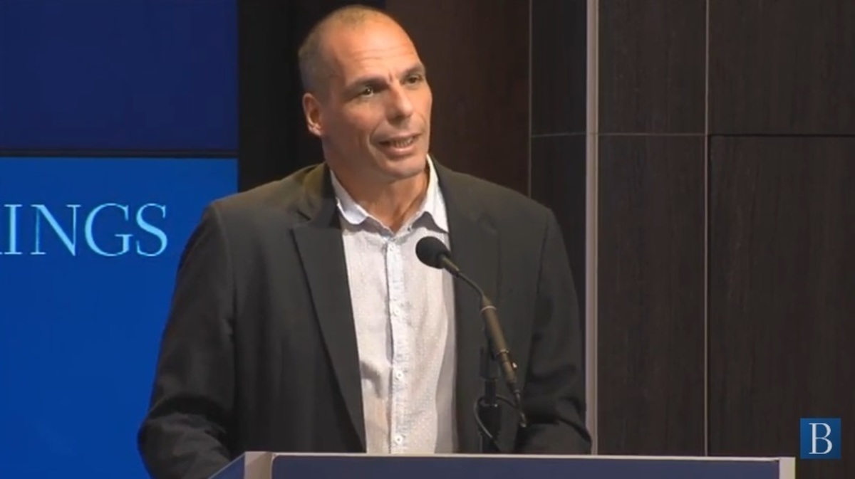 Βαρουφάκης στην Ουάσινγκτον: Κατηγορηματικό “όχι” σε εκλογές και δημοψήφισμα – Είμαστε έτοιμοι να συμβιβαστούμε