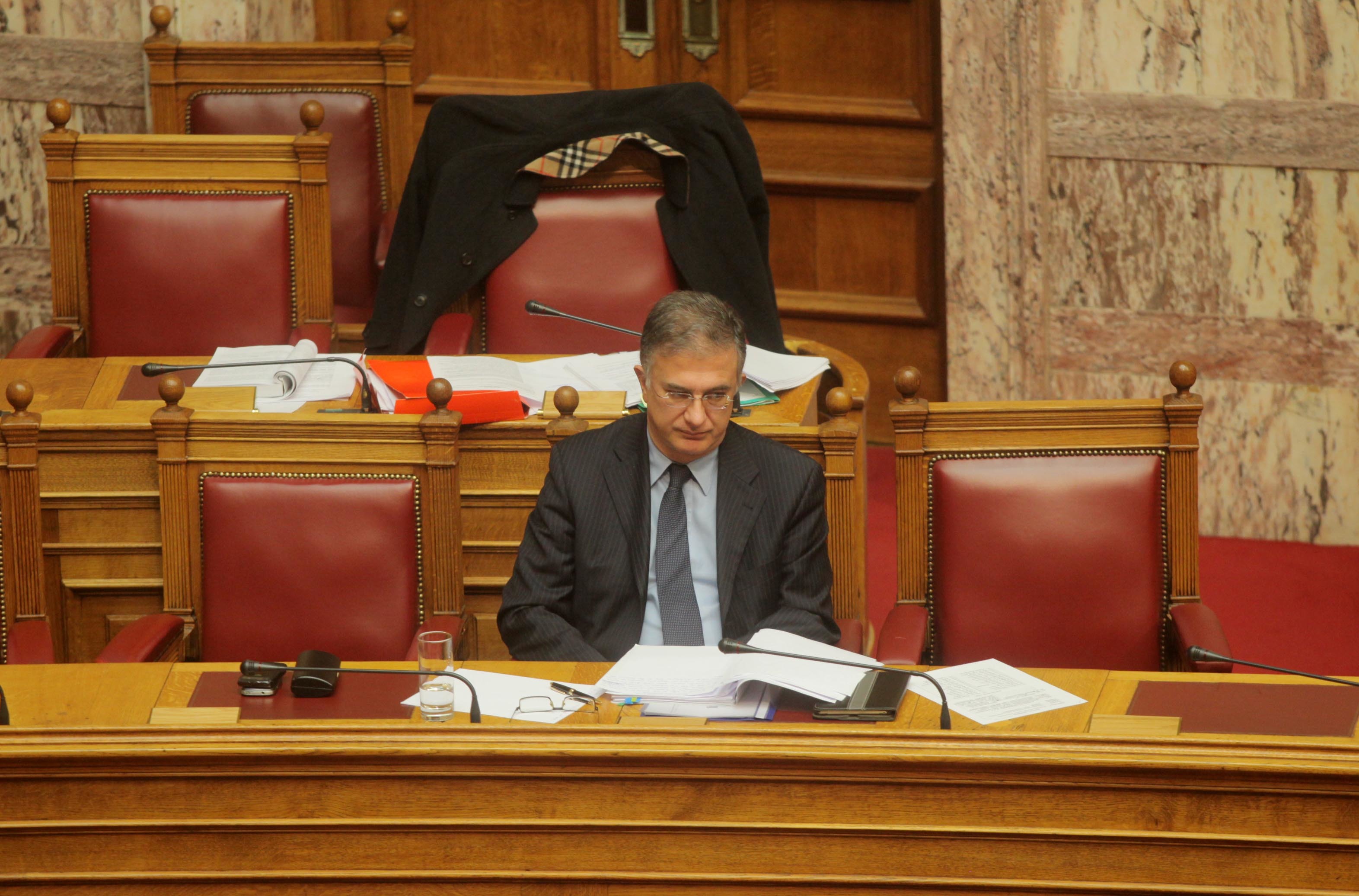 Μικρή περιπέτεια με την υγεία του είχε ο υφυπουργός Οικονομικών