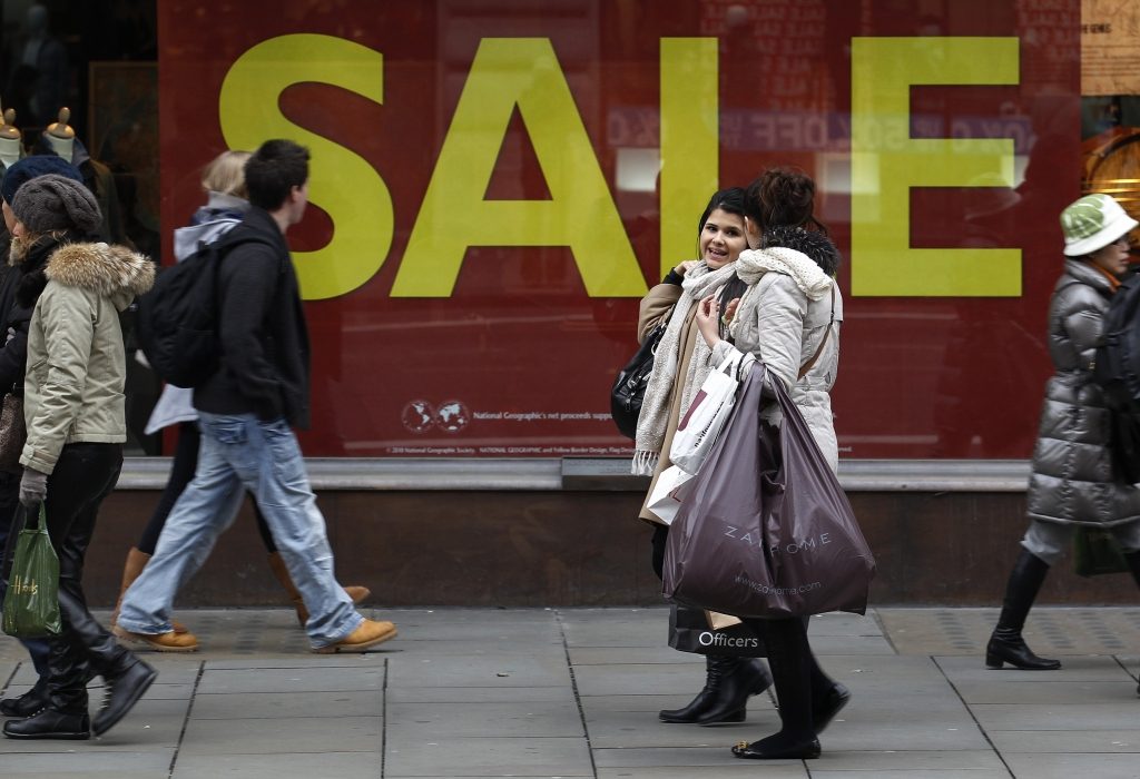 Η Βρετανία αύξησε τον ΦΠΑ στο 20%