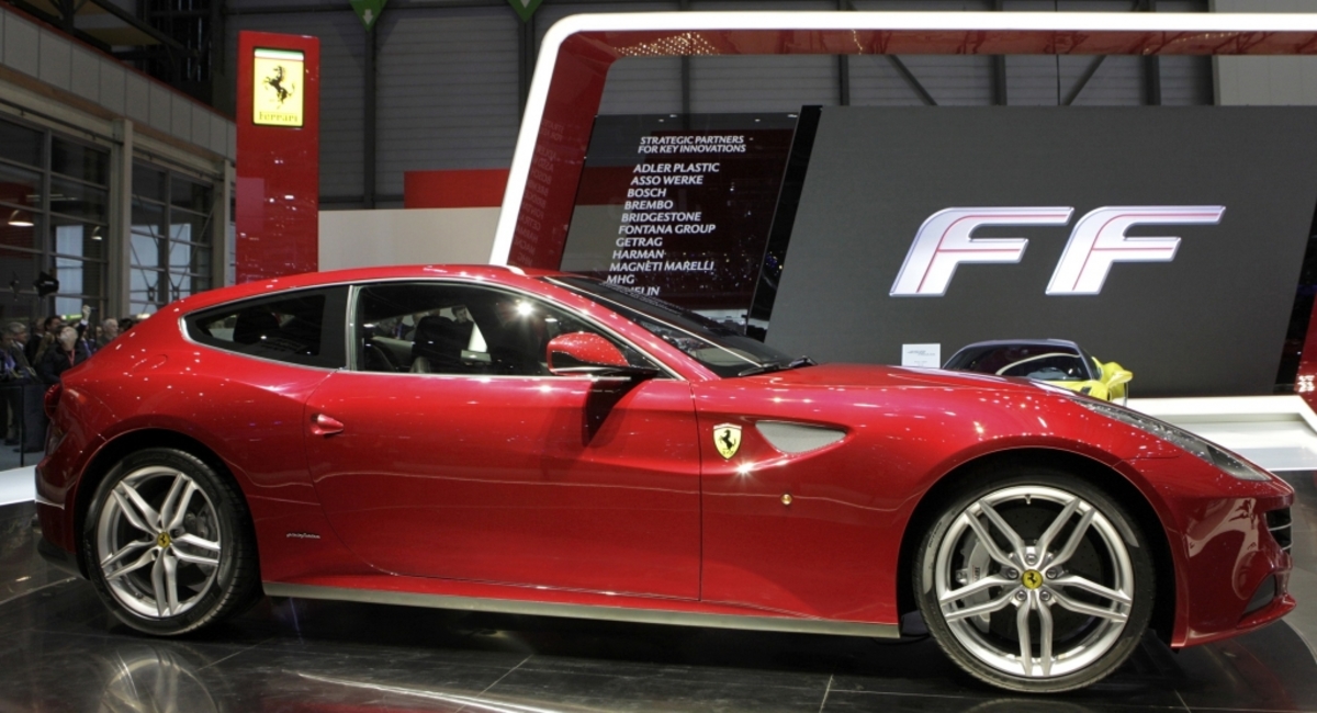 Η νέα Ferrari FF γοήτευσε τους πάντες ΦΩΤΟ REUTERS