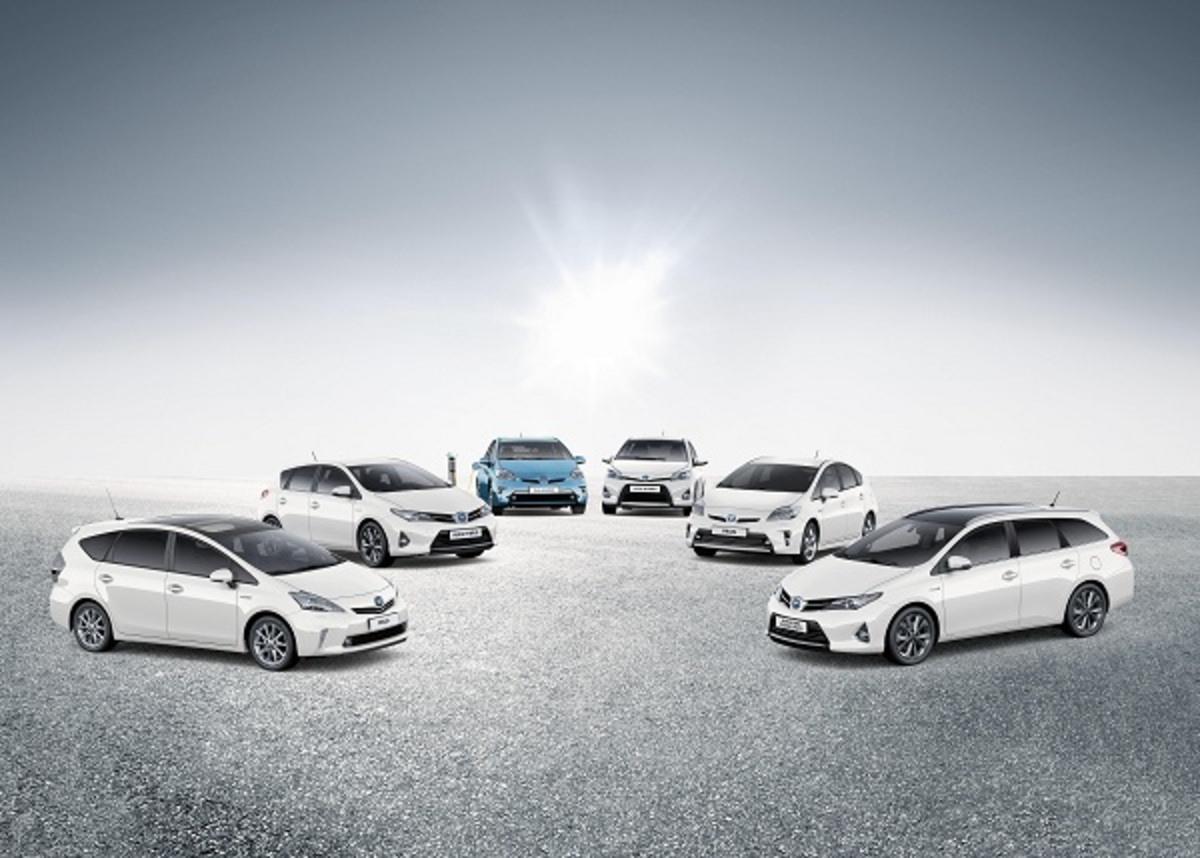 Toyota: Ξεπέρασαν τα 6 εκατ. οι πωλήσεις των υβριδικών της μοντέλων