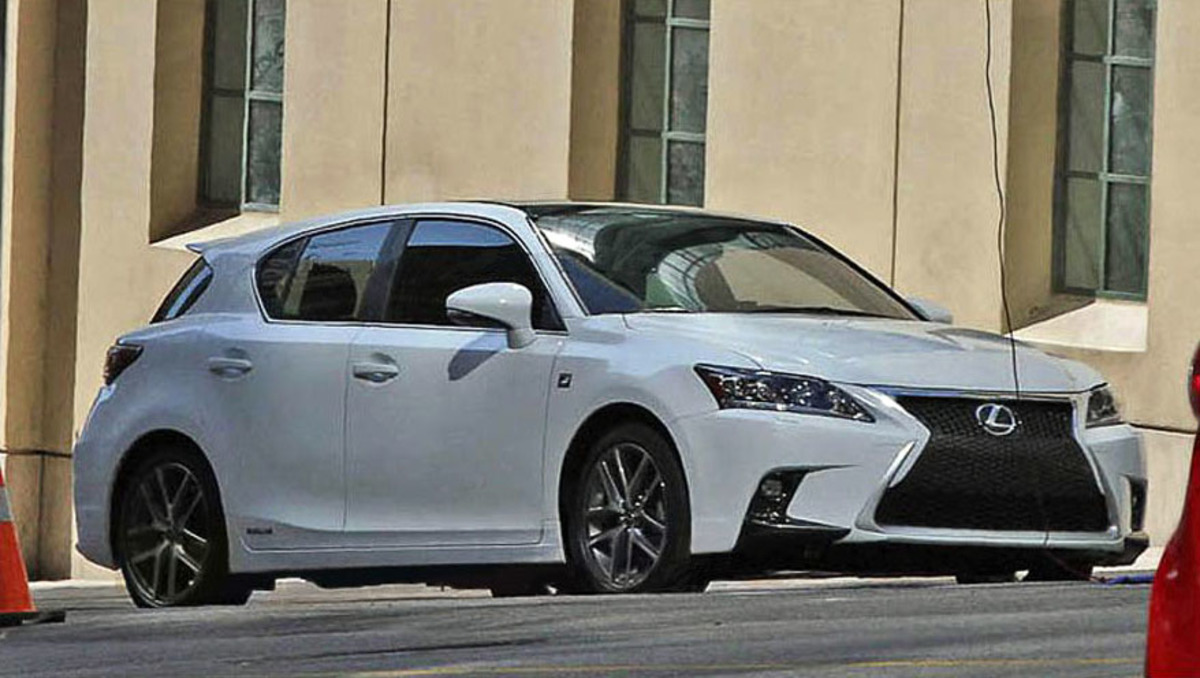 Αυτό είναι το ανανεωμένο Lexus CT200h