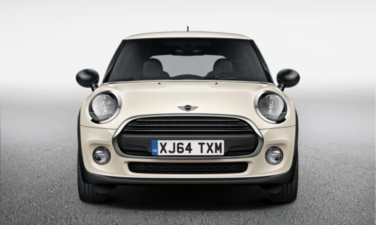Το 5θυρο Mini απέκτησε νέα βασική έκδοση κινητήρα βενζίνης με 75 ίππους