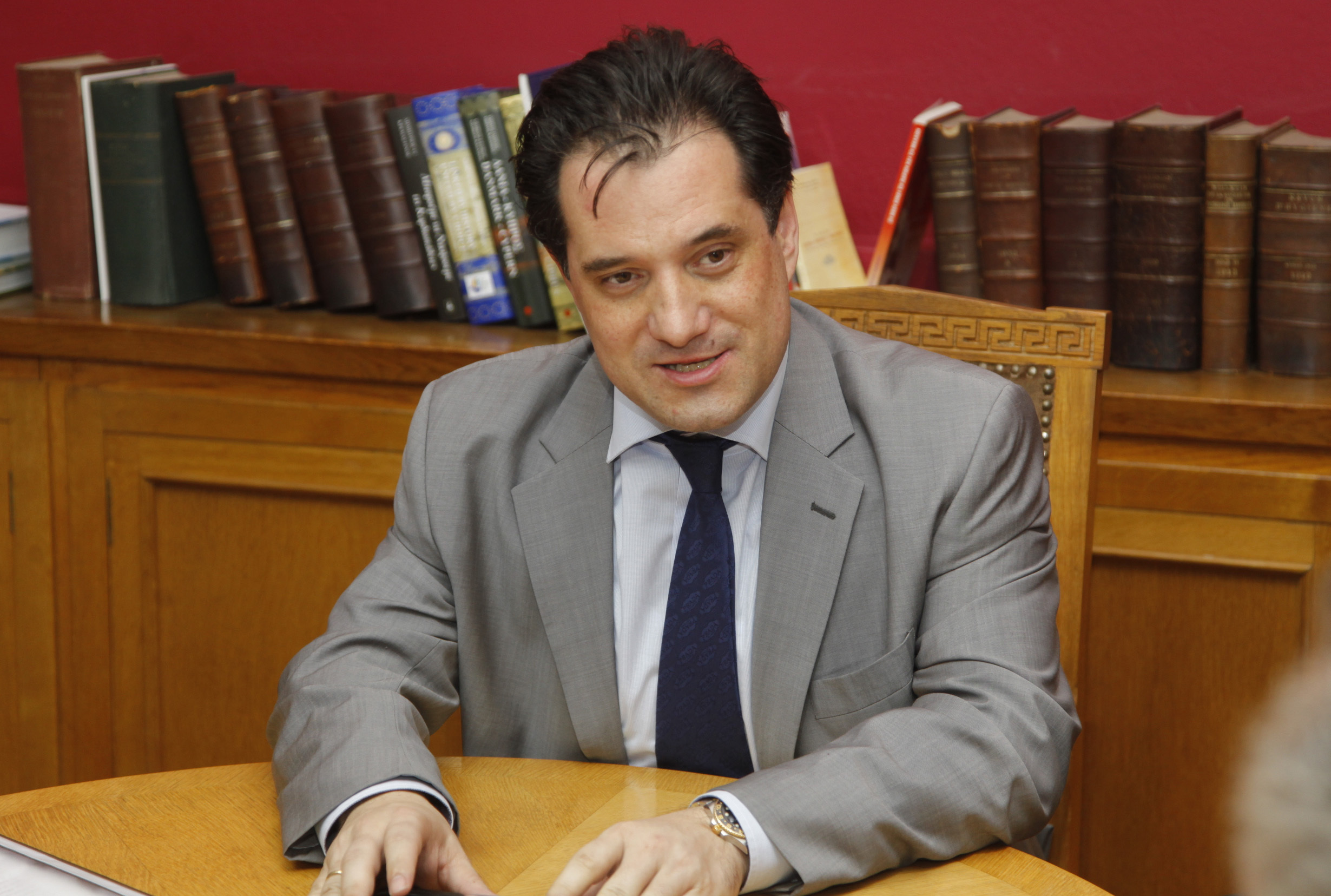 Άδωνις ο κυνικός: “Όσες δικαστικές αποφάσεις και να βγουν, λεφτά δεν θα γεννήσουμε”