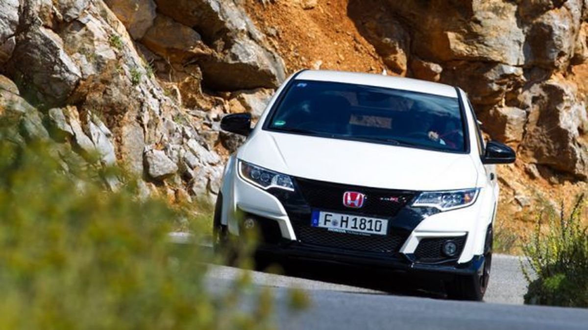 H Honda ετοιμάζει ήδη το επόμενο Civic Type R