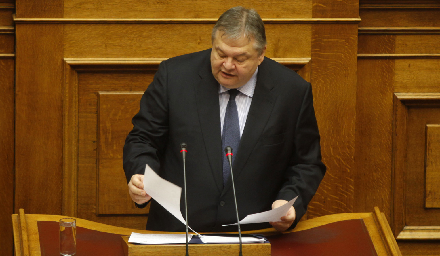 Βενιζέλος κατά Τσίπρα: Τα λόγια μέσα είναι εύκολα…