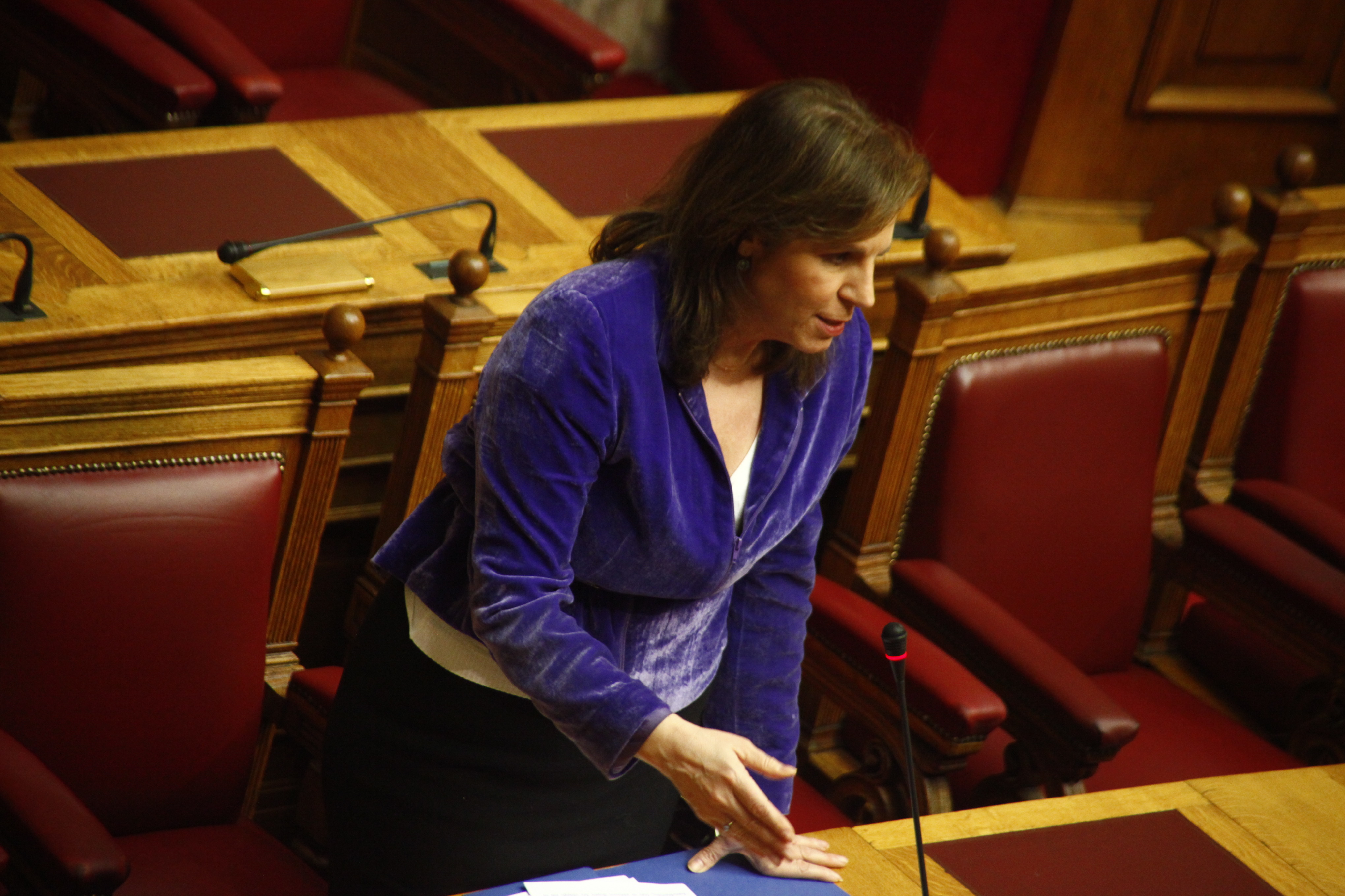 Μαλλιά – κουβάρια στο συντονιστικό του ΠΑΣΟΚ – Σηκώθηκαν κι έφυγαν Μωραϊτης και Τριαντάφυλλος