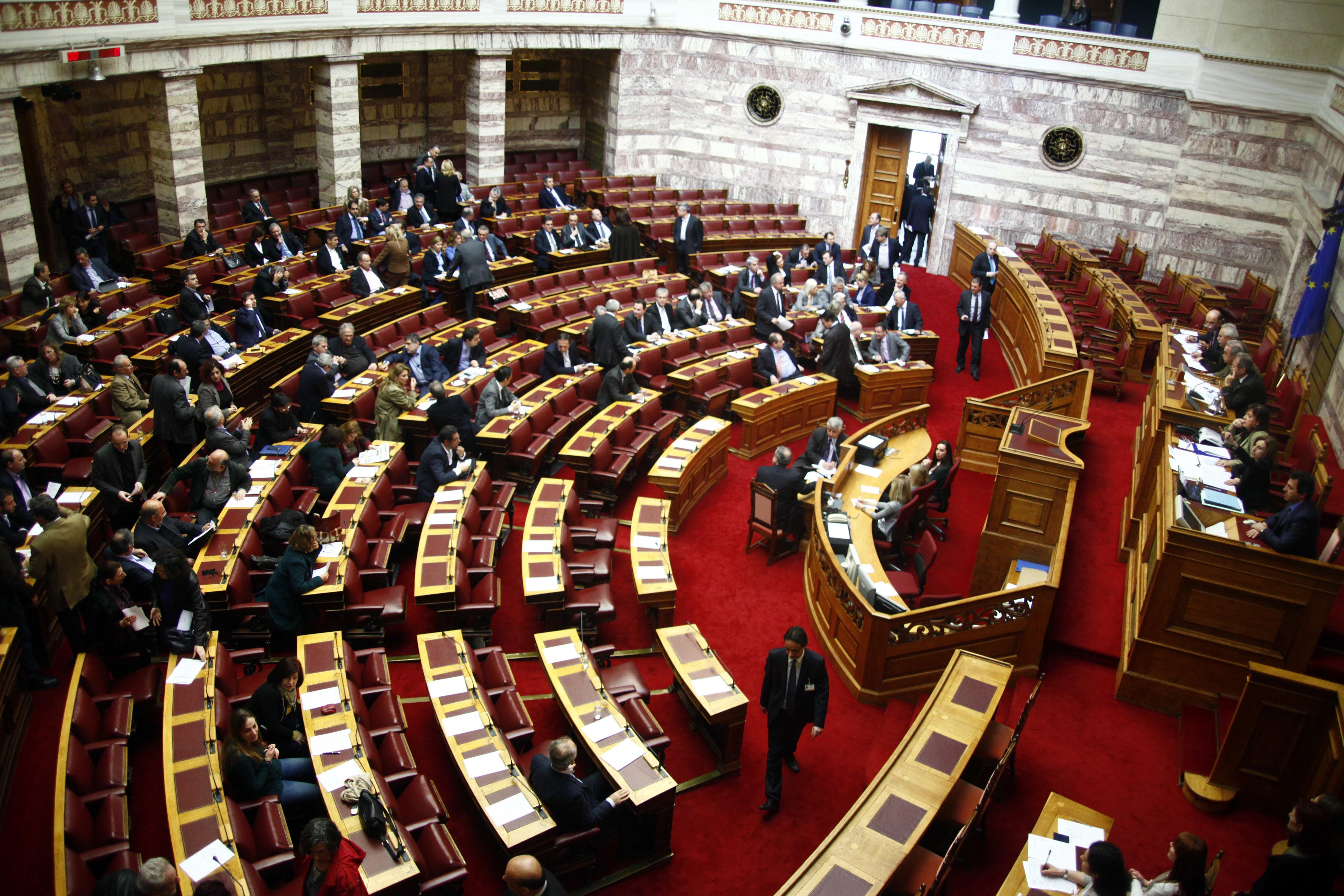 Βουλευτές ΝΔ: Δώστε τα ονόματα των δημάρχων φοροφυγάδων!