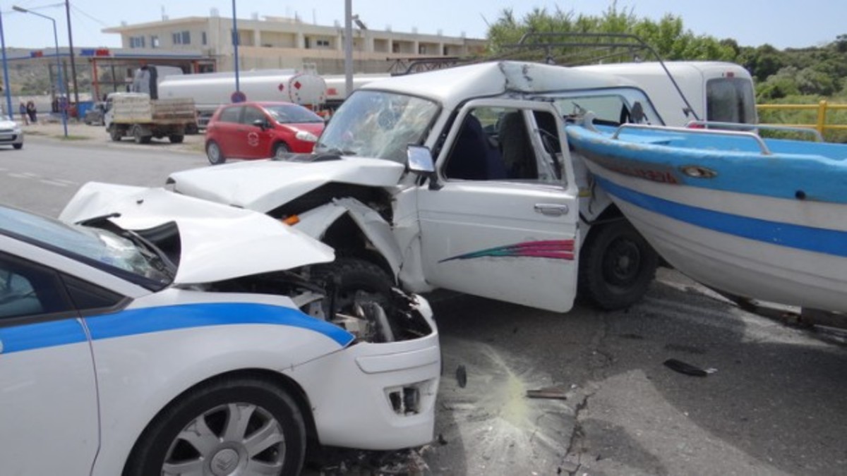 Τροχαίο με τραυματισμό αστυνομικών