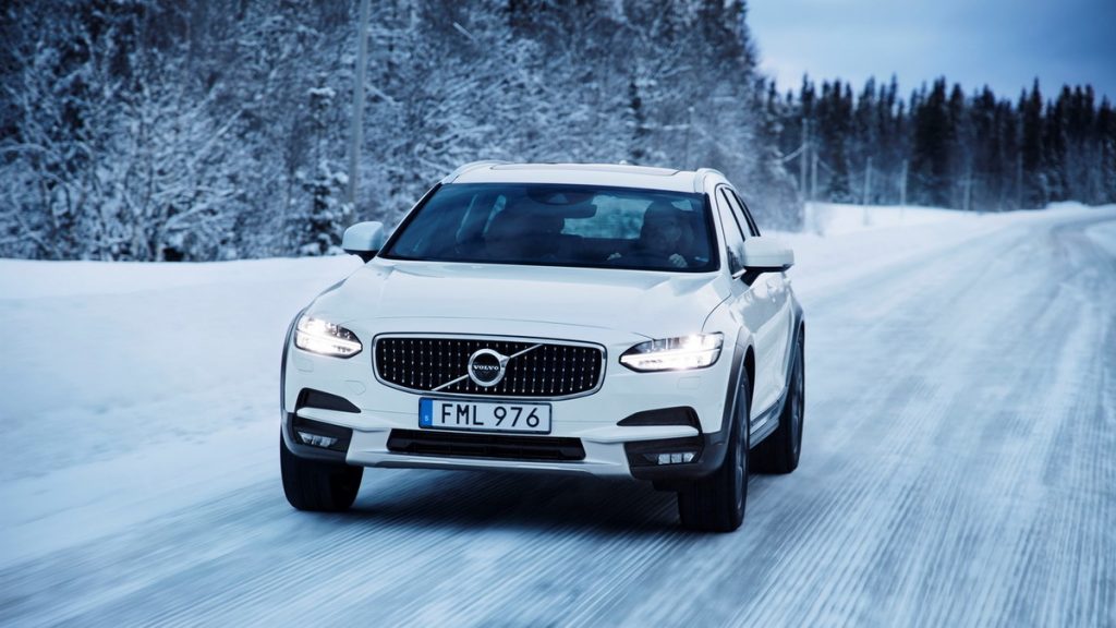 20 χρόνια τετρακίνηση για τη Volvo που θέλει να καθιερωθεί ως κατασκευάστρια SUV/crossover [pics & vids]
