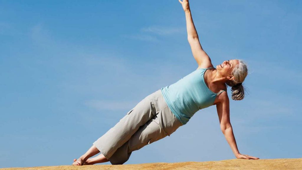 Γιόγκα: Τι έδειξε νέα έρευνα για την πιθανότητα τραυματισμού στις ασκήσεις