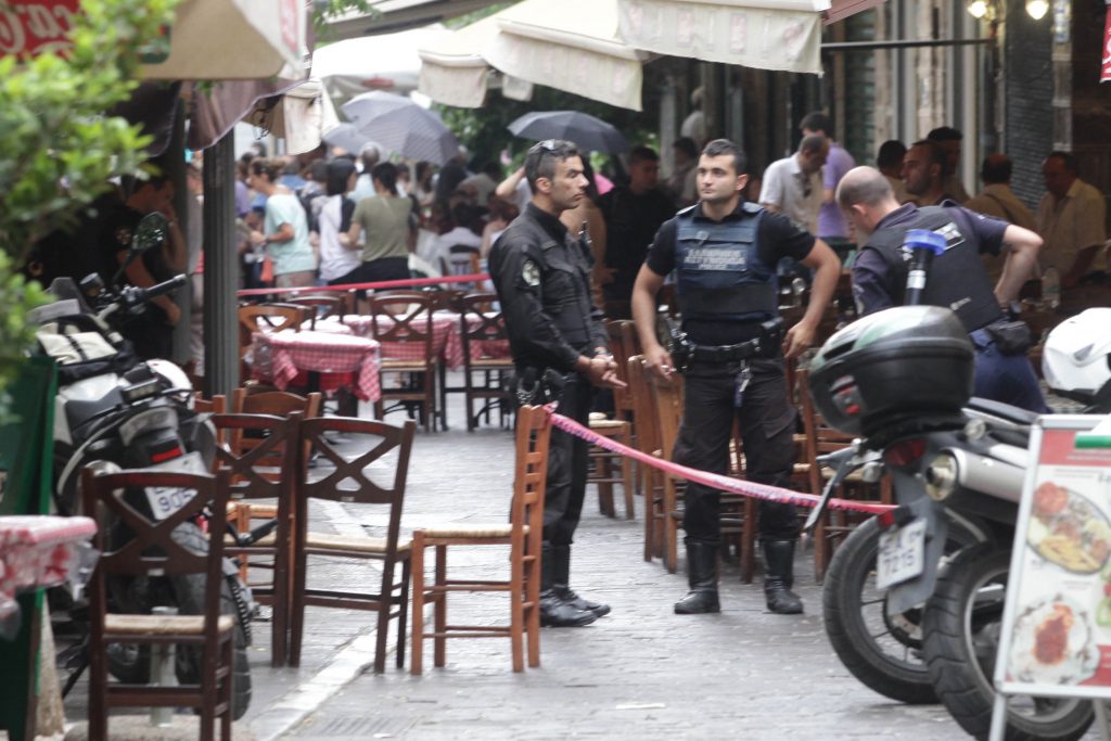 Τα αναπάντητα ερωτήματα για την σύλληψη Μαζιώτη και άλλες ιστορίες