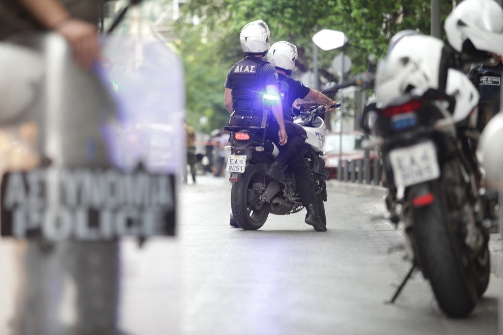 Μικρά αρχηγεία της ΕΛ.ΑΣ σε όλη την χώρα! Τροπολογία αλλάζει τον τρόπο λειτουργίας της αστυνομίας! – Πως θα γίνουν οι μεταθέσεις αστυνομικών