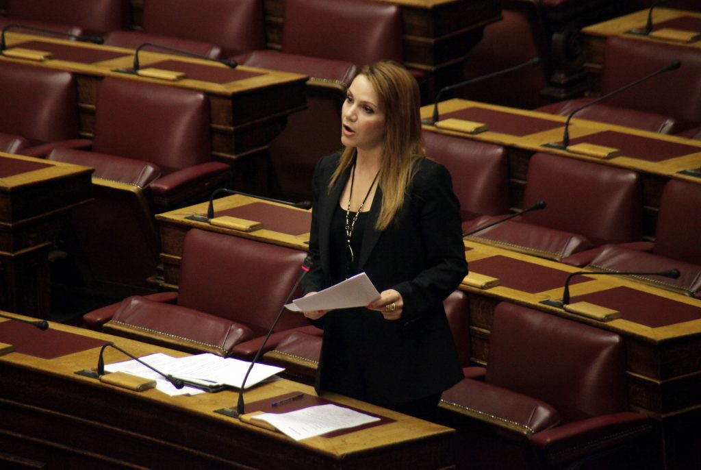 Ιατρίδη: Έχω αποφασίσει τι θα ψηφίσω αλλά δεν σας λέω