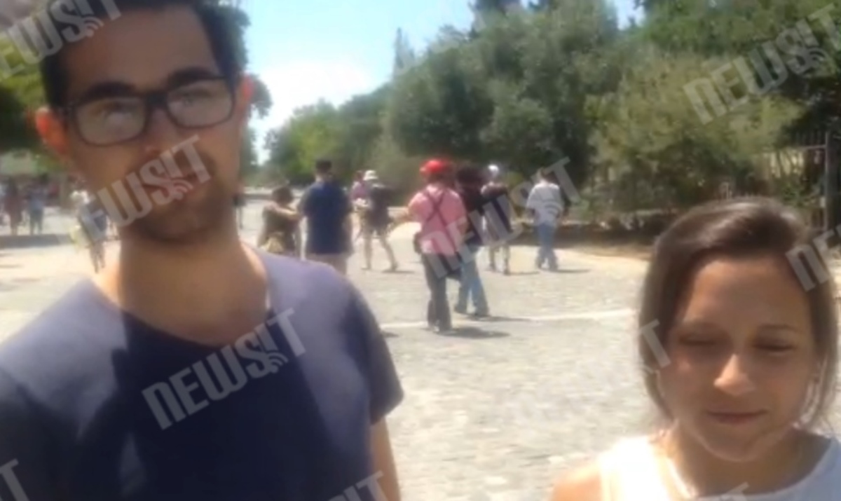 Τουρίστες για κλειστές τράπεζες