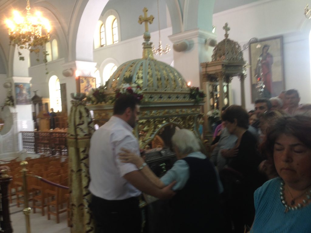 Κοσμοσυρροή για λείψανα Αγ.Βαρβάρας