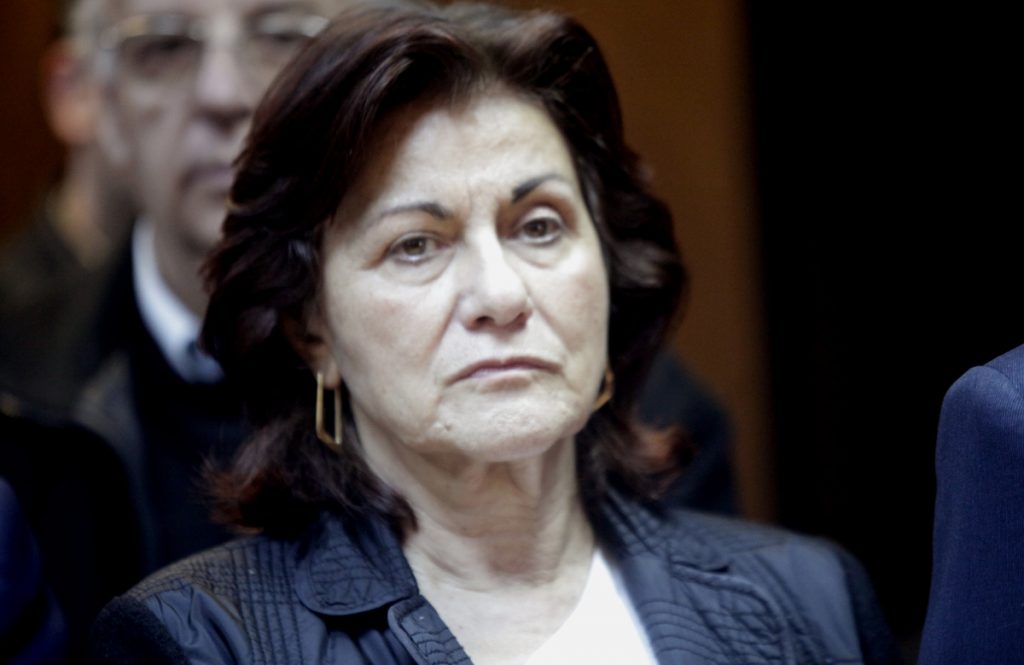 Φωτίου: Δωρεάν ρεύμα για 300.000 νοικοκυριά – Σπίτια για 30.000 άστεγους!