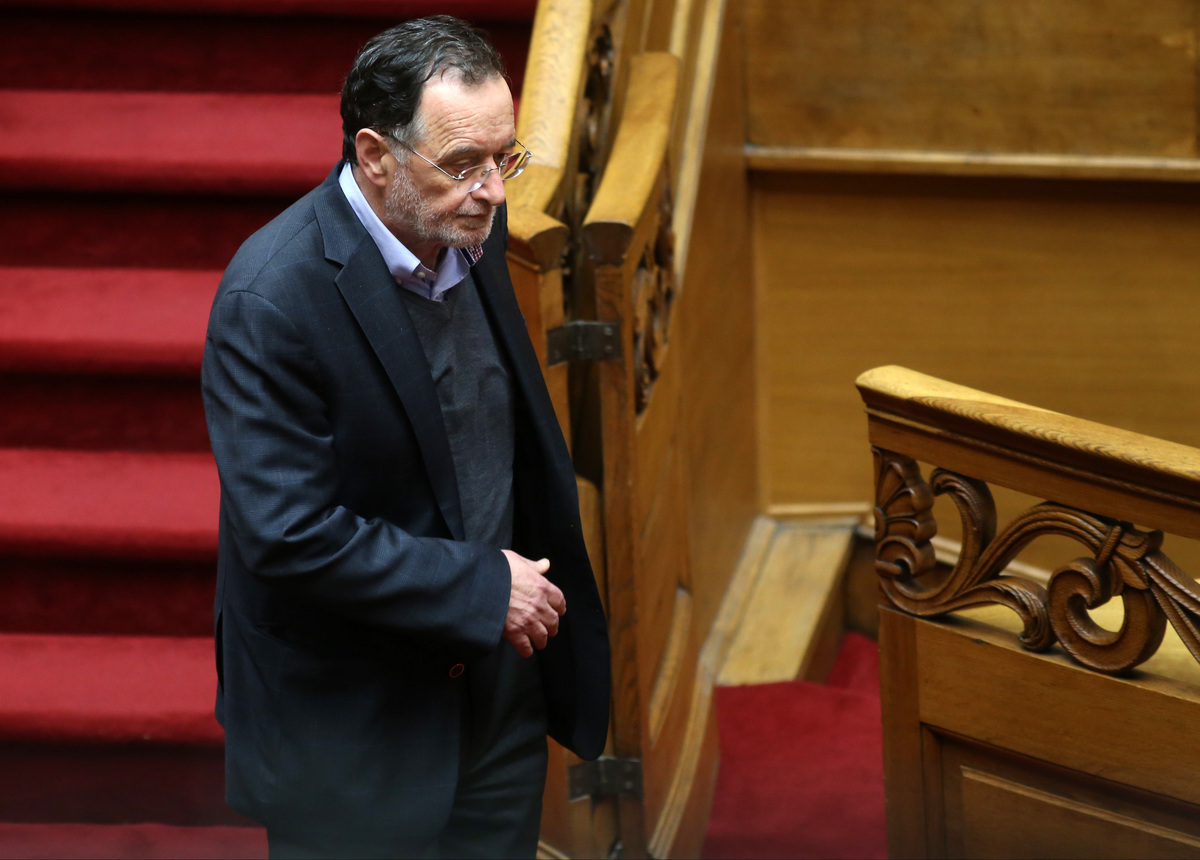 Η Αριστερή Πλατφόρμα προειδοποιεί τον Τσίπρα: Όχι υπαναχώρηση στο όνομα ενός «έντιμου συμβιβασμού»