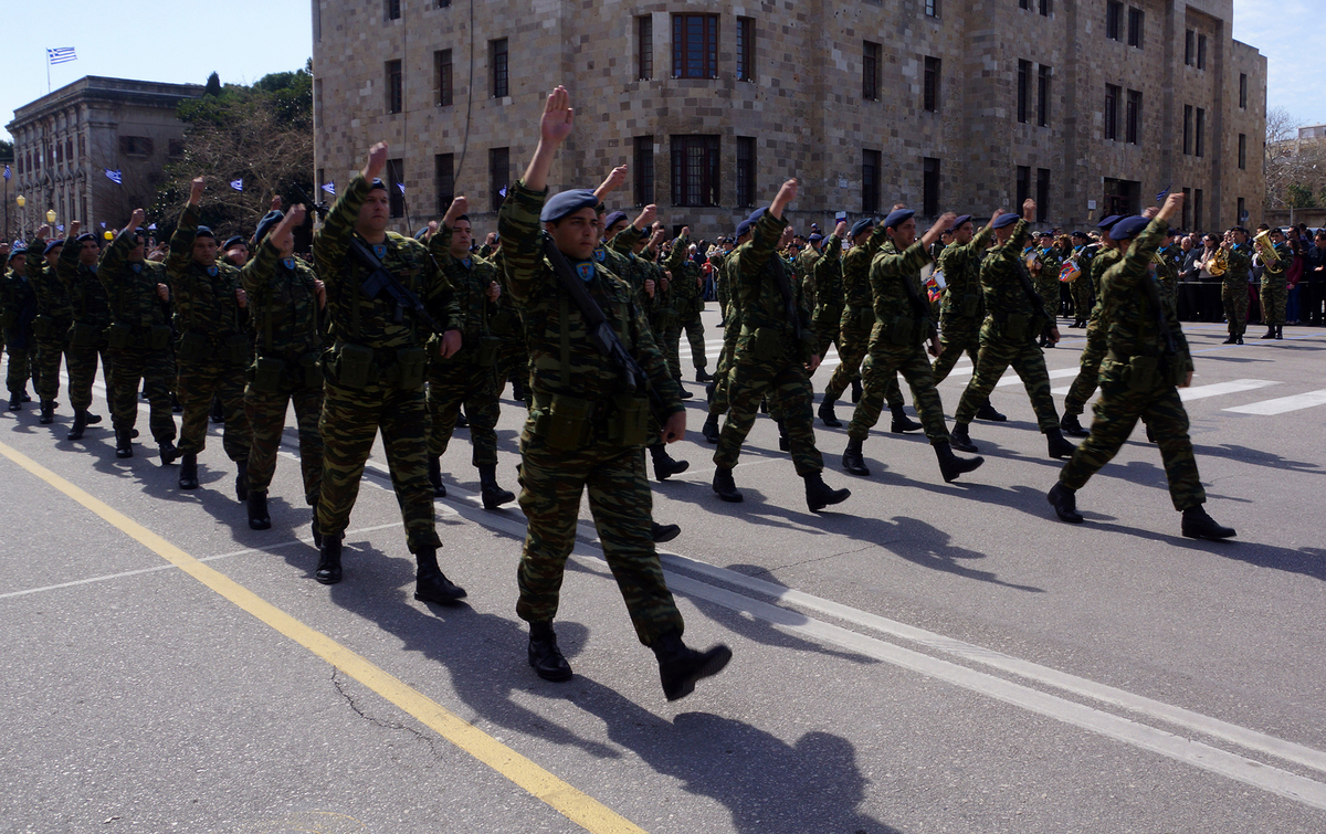 «Οι ψεκασμένοι, οι συνωμοσιολόγοι, οι ακροδεξιοί μεγαλουργούν με την Δούρου»