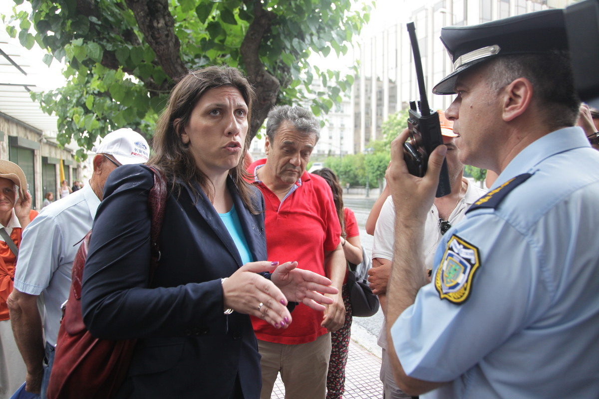 Απίστευτες δικαιολογίες της Ζωής Κωνσταντοπούλου