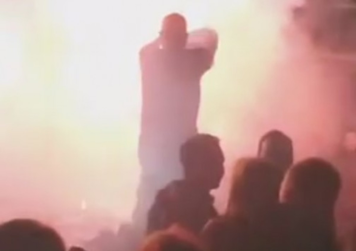 Καπνογόνο για Αντώνη Ρέμο