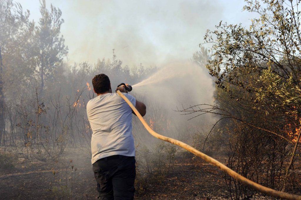 Φωτιά στον Υμηττό: Τρόμος για τις αναζωπυρώσεις μέσα στη νύχτα! – Όλο το χρονικό