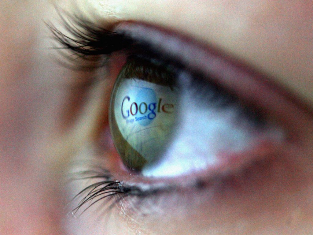 Μνήμη: Πώς το Internet αλλάζει τον ανθρώπινο εγκέφαλο – Τι είναι η «γνωστική εκφόρτωση» [vid]
