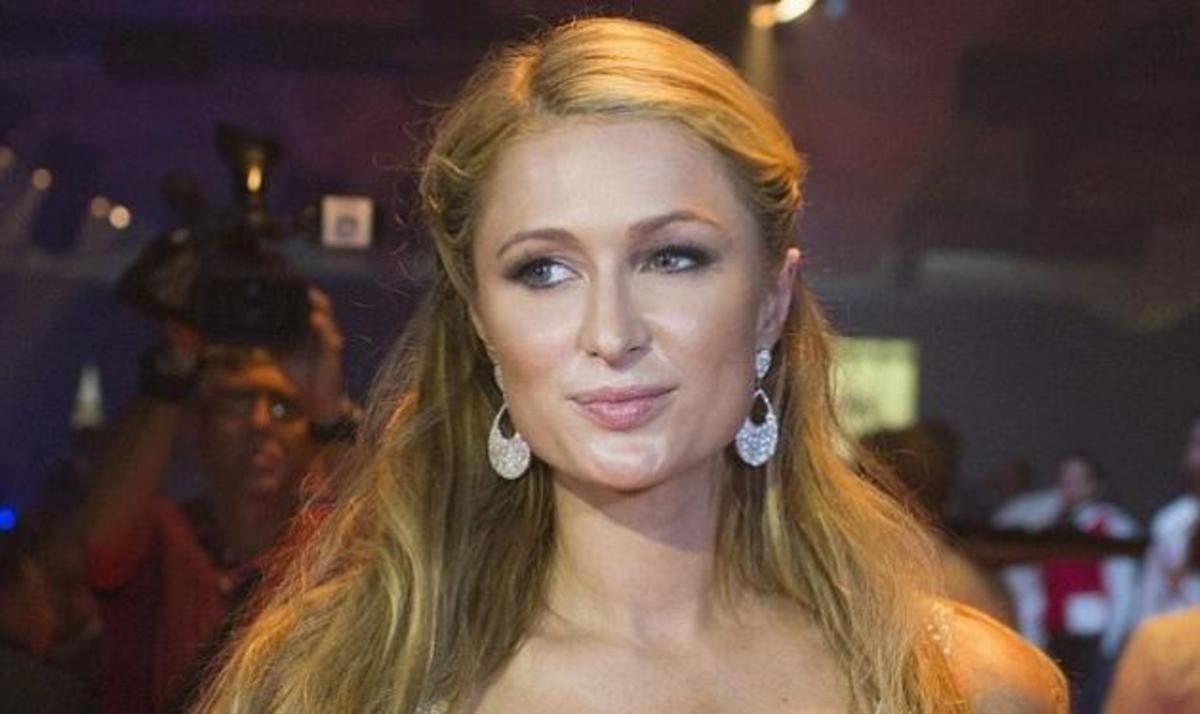 Δείτε την Paris Hilton να διασκεδάζει στην Κούβα μαζί με τον γιο του Fidel Castro