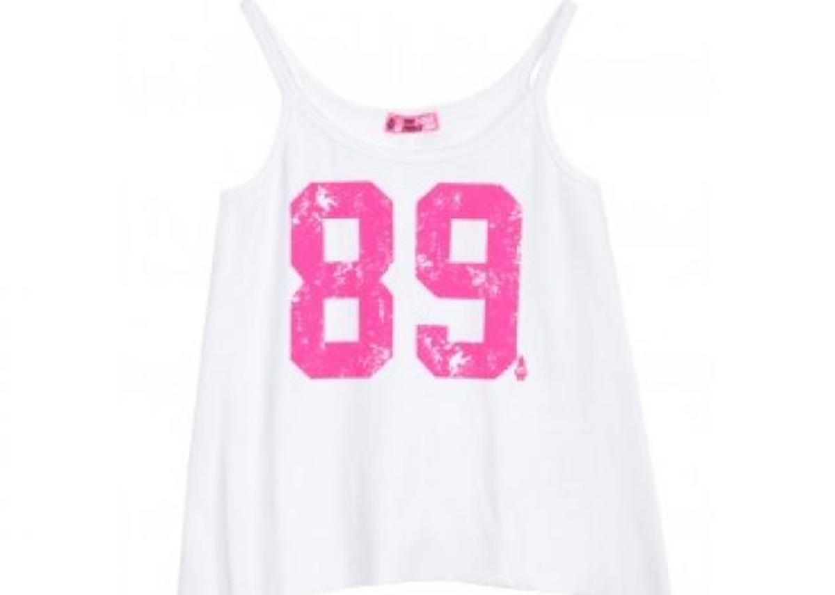 To casual – sport στιλ είναι στην μόδα! Αυτό το t-shirt είναι αυτό που ψάχνεις!