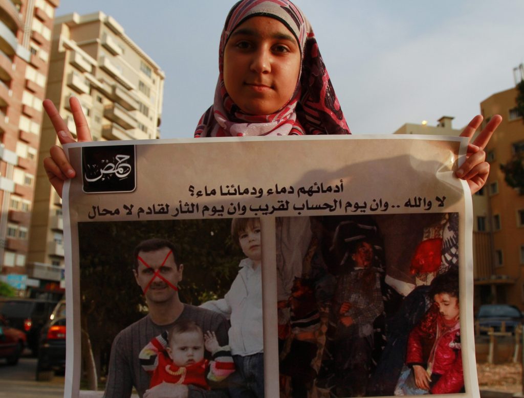 Συρία: “Οργανώσεις που συνδέονται με την αλ Κάιντα πίσω απο τη σφαγή στη Χούλα”