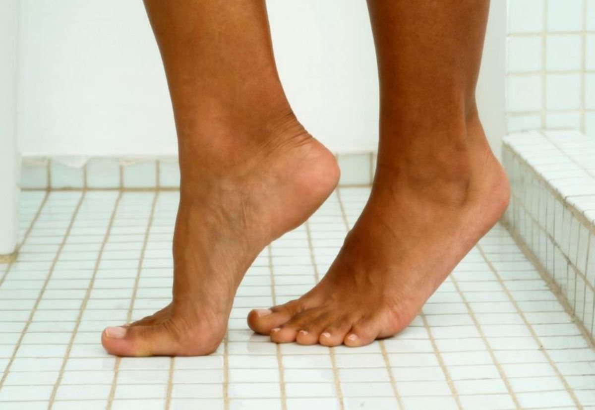 ΜΗΝ πατάτε ξυπόλυτοι στο μπάνιο – Δείτε γιατί!